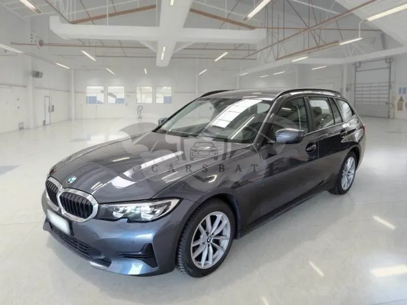 BMW 3 Series Touring 318i Business Advantage 2022