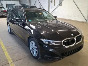 BMW 3 Series Touring 320d 2023