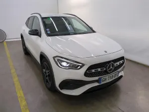 Mercedes-Benz GLA 200 AMG Line 2022