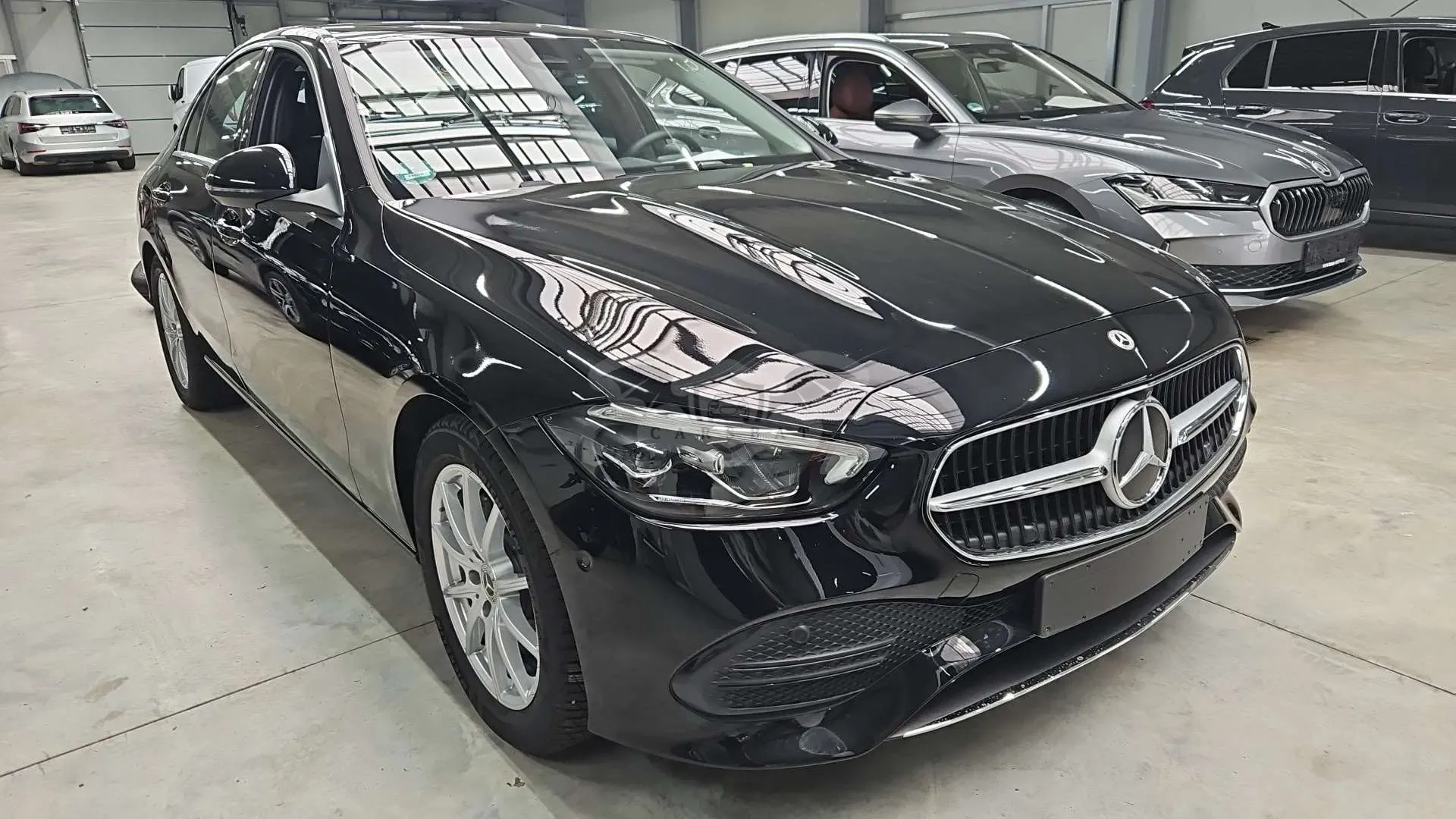 Mercedes-Benz C 200 Avantgarde Advanced 2025