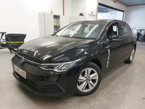 Volkswagen Golf 1.0 TSI Life Business 2024