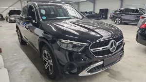 Mercedes-Benz GLC 220d Avantgarde Advanced 2025