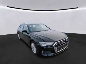 Audi A6 Avant 45 TFSI Design 2022