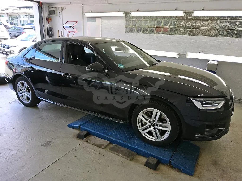 Audi A4 40 TDI Advanced 2021