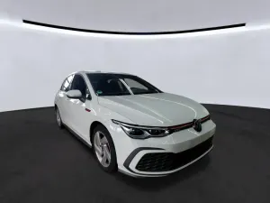 Volkswagen Golf 2.0 TSI 2023