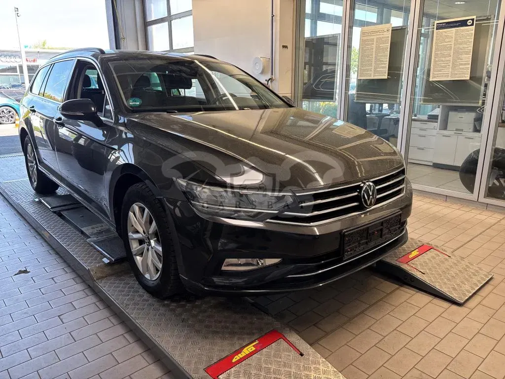 Volkswagen Passat Variant 1.5 TSI Business 2022