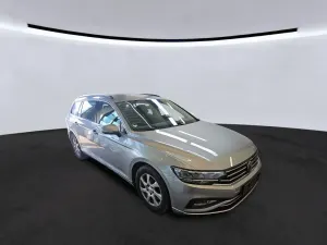 Volkswagen Passat Variant 2.0 TDI Business 2022