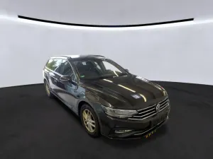 Volkswagen Passat Variant 2.0 TDI Business 2023