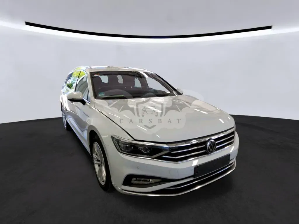 Volkswagen Passat Variant 2.0 TDI Elegance 2024