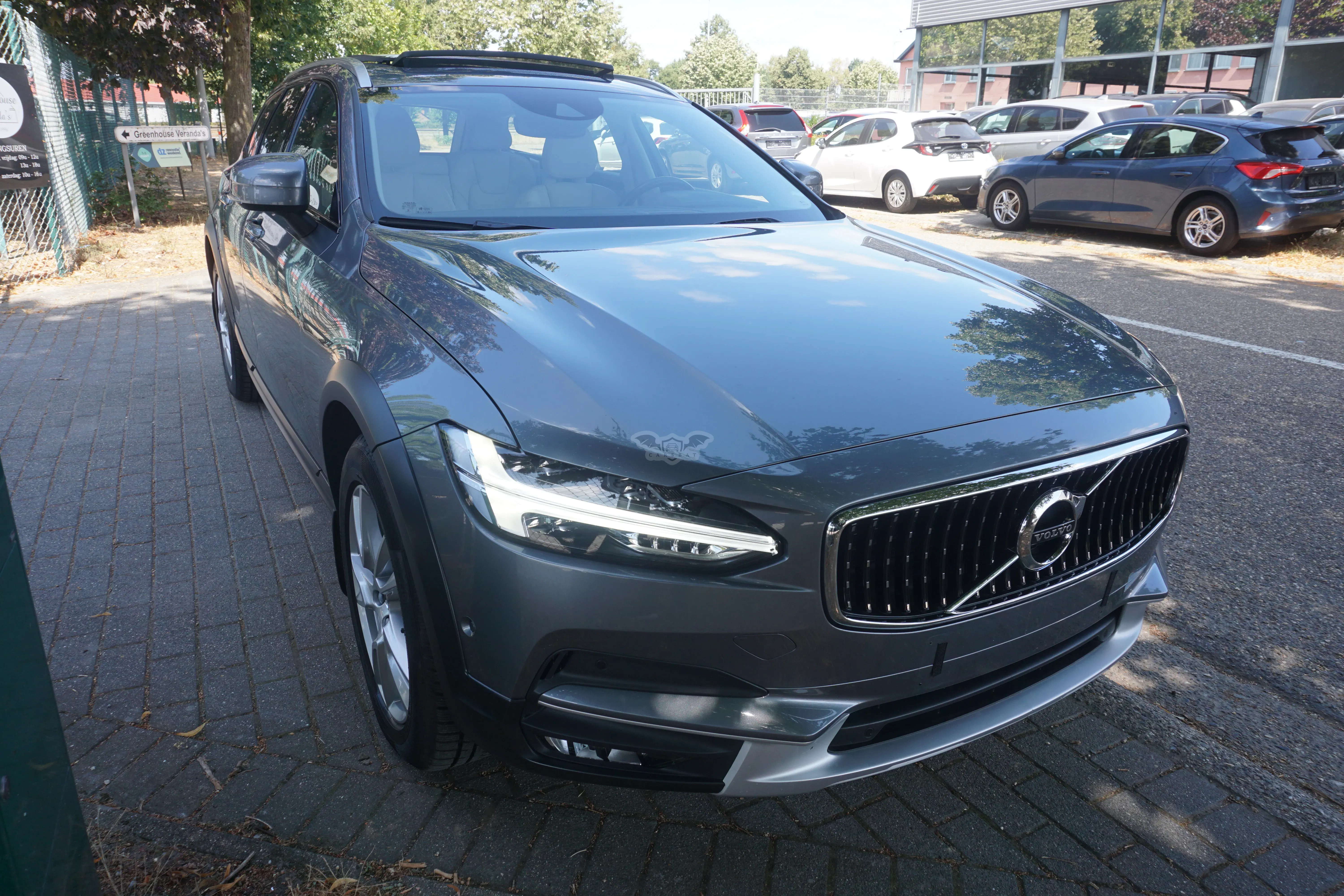 Volvo V90 Cross Country D4 2017