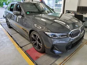 BMW 3 Series Touring 318d 2023