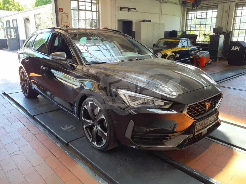 Cupra Leon Sportstourer 2.0 TSI VZ 2023