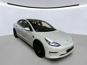 Tesla Model 3 75 kWh 2022