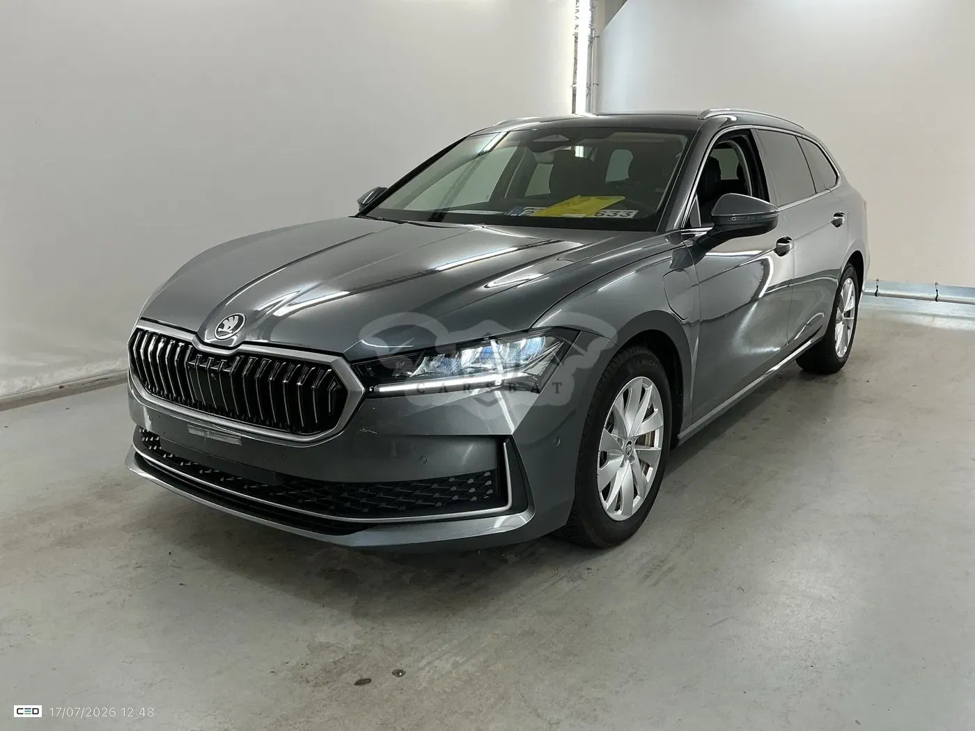 Skoda Superb Combi 1.5 TSI Corporate 2024