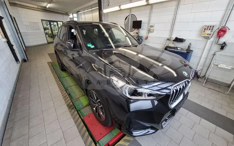 BMW X1 20i M Sportpaket 2025