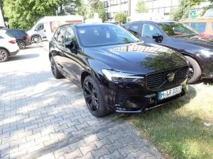 Volvo XC60 2.0 Plus 2024