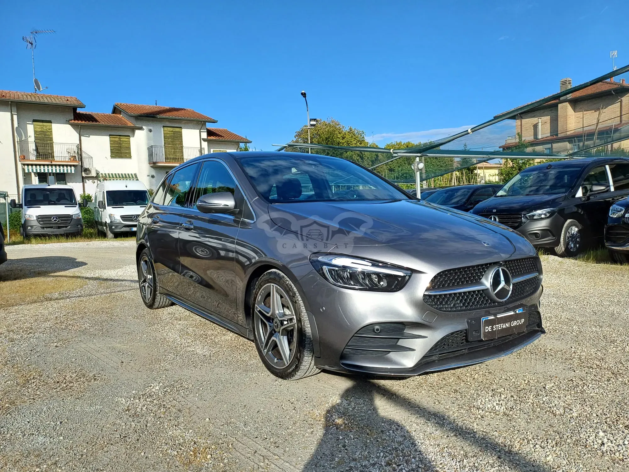 Mercedes-Benz B 180d AMG Line 2025