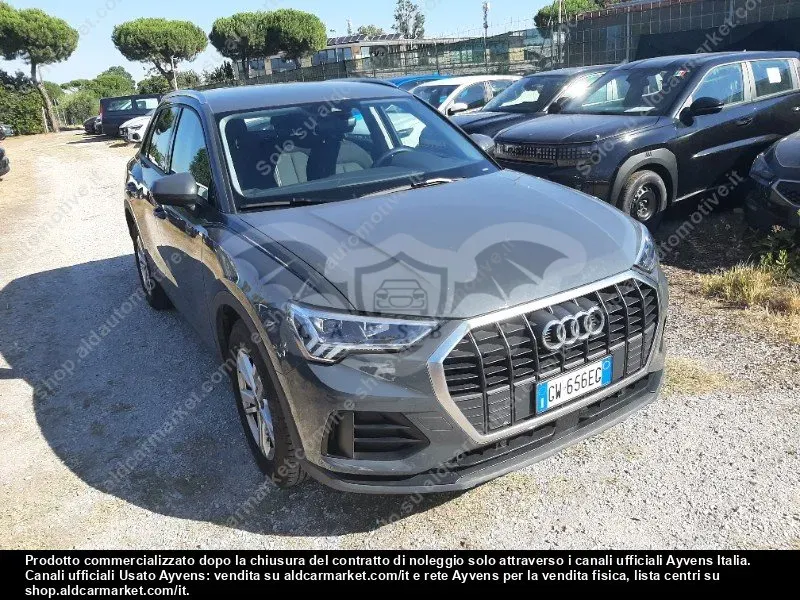 Audi Q3 35 TDI Business 2024