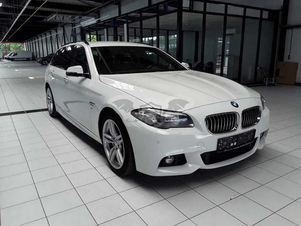 BMW 5 Series Touring 520d M Sport 2015