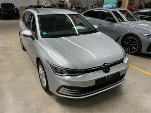 Volkswagen Golf Variant 1.0 TSI Life 2022