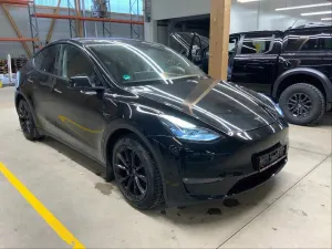 Tesla Model Y Long Range 2023
