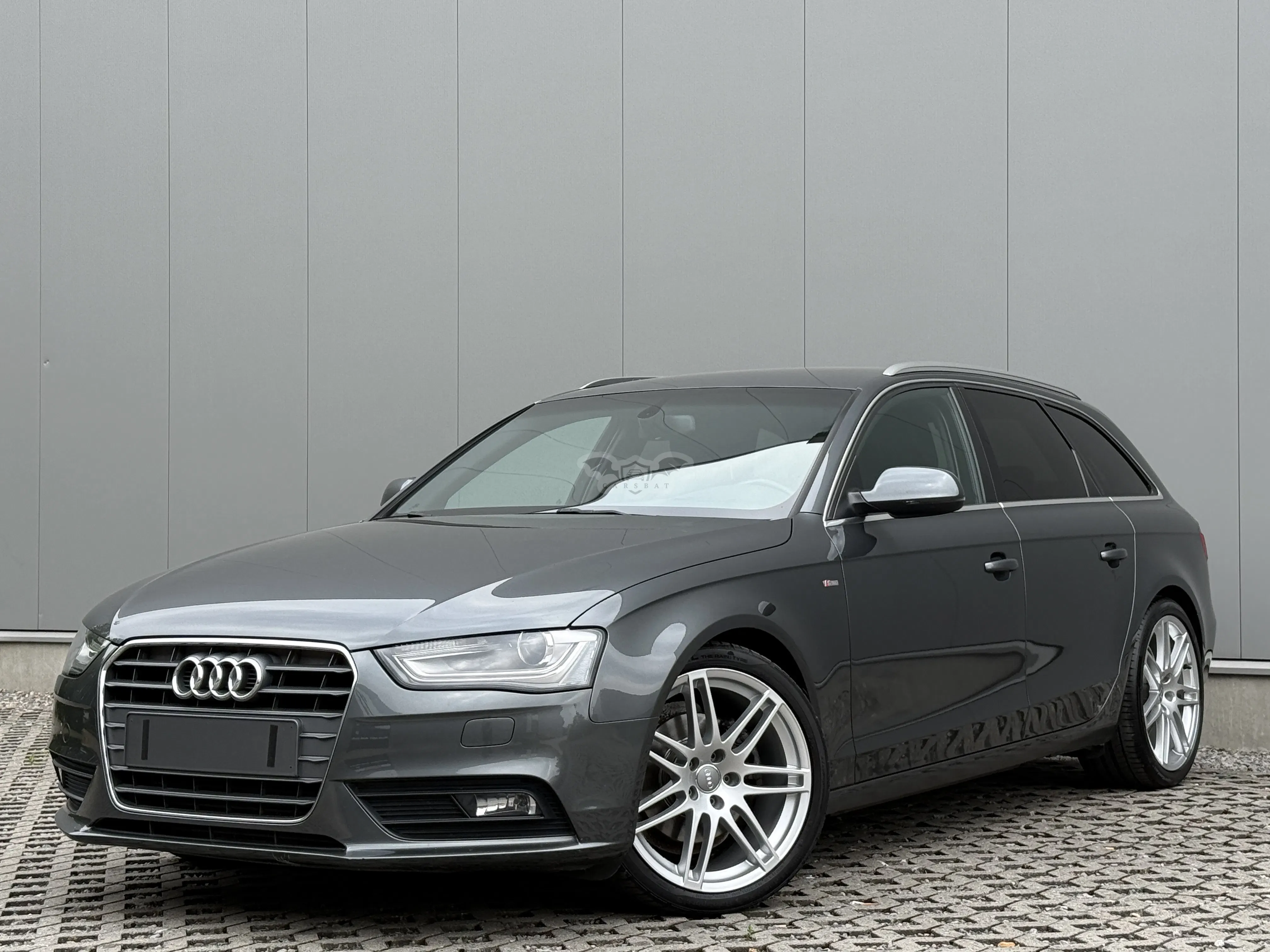 Audi A4 Avant 2.0 TDI S Line 2013