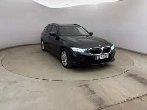 BMW 3 Series Touring 330e 2023