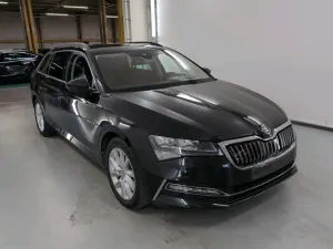 Skoda Superb Combi 1.4 TSI Clever 2021