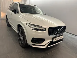 Volvo XC90 B5 2022