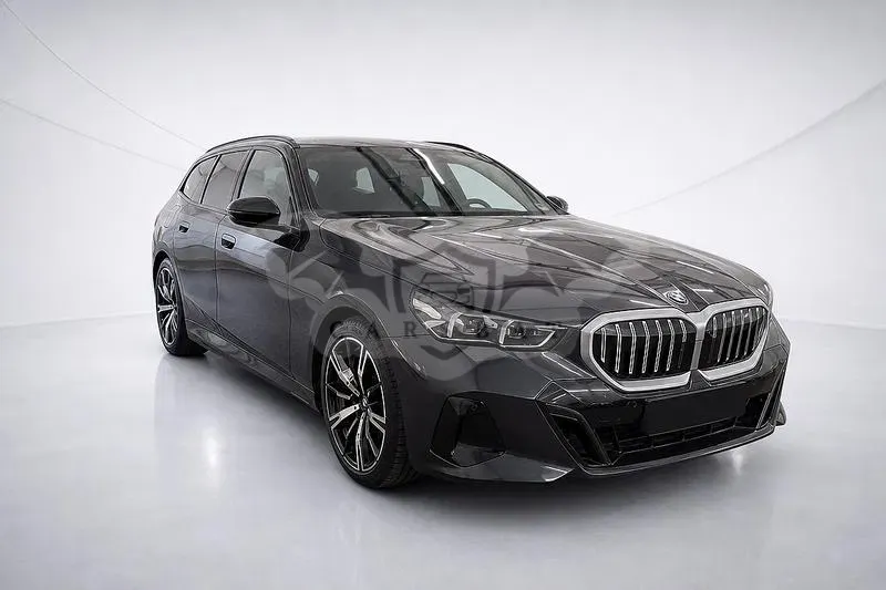 BMW 5 Series Touring 520d 2025