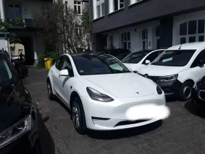 Tesla Model Y Long Range 2023