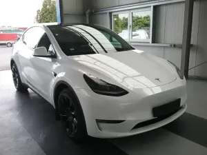 Tesla Model Y Long Range 2023