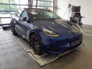 Tesla Model Y Long Range 2023