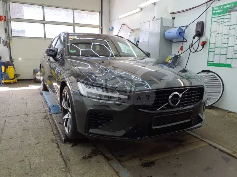 Volvo V60 T6 R-Design 2020