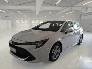 Toyota Corolla Touring Sports 1.8h Business 2021
