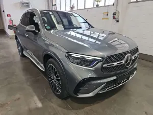 Mercedes-Benz GLC 300e AMG Line 2023