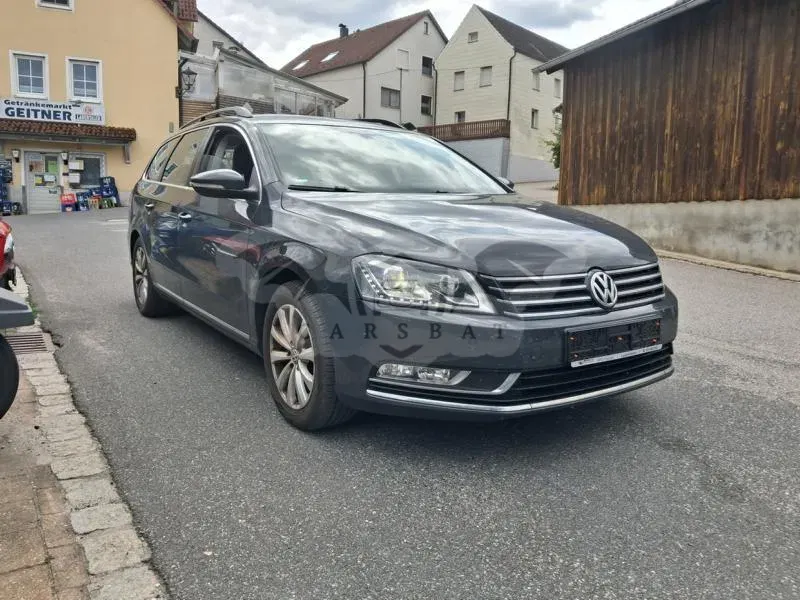 Volkswagen Passat Variant 2.0 TDI Comfortline 2011