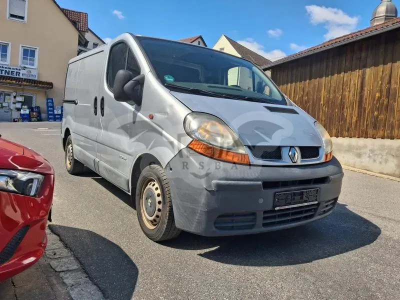 Renault Trafic L1H1 2.0 2006