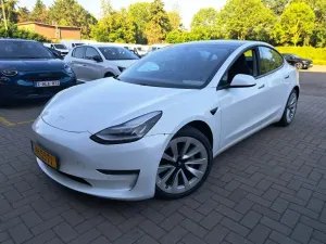 Tesla Model 3 Long Range 2020