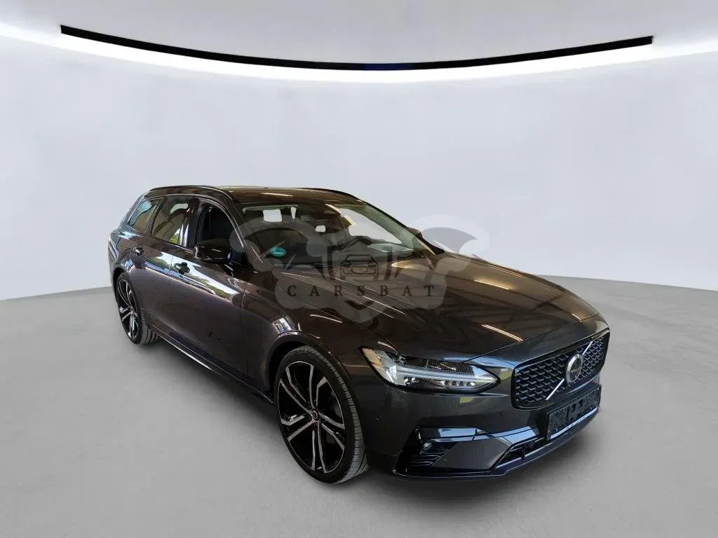 Volvo V90 B5 2023