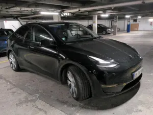 Tesla Model Y 78 kWh 2023