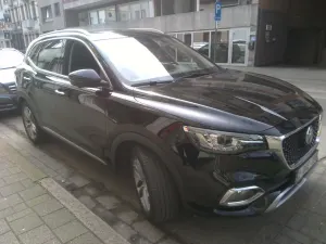 MG EHS 1.5 Luxury 2021