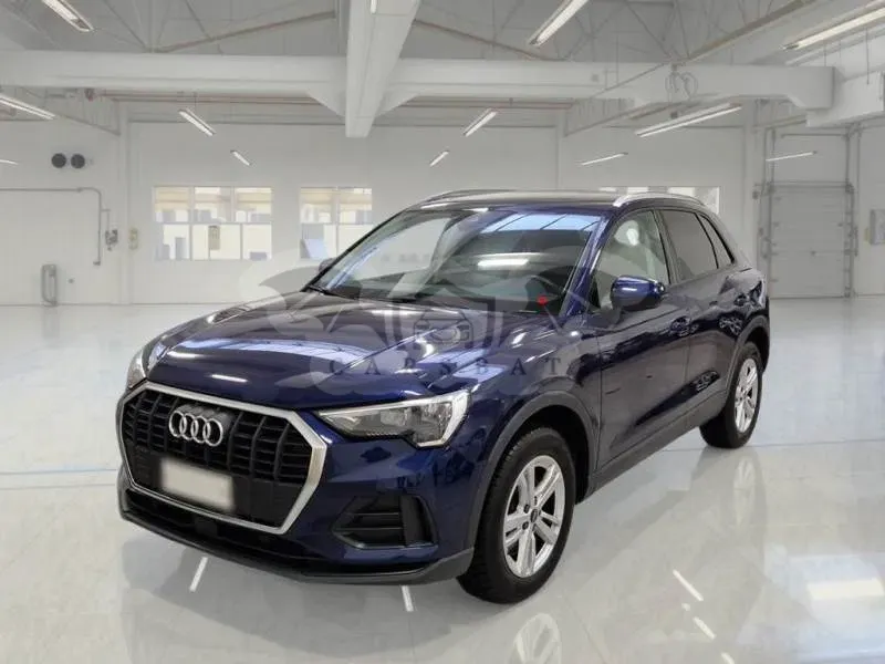 Audi Q3 40 Business 2020