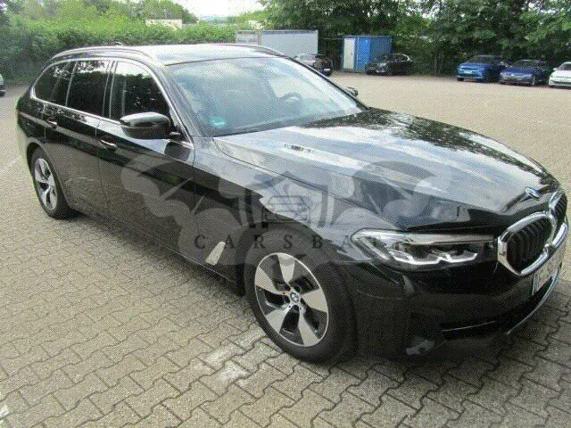 BMW 5 Series Touring 520d 2023
