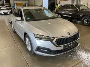 Skoda Octavia Combi 2.0 TDI Ambition 2022