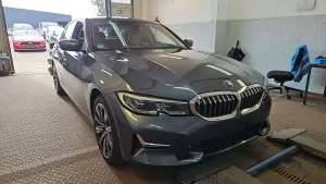 BMW 3 Series 330e Luxury 2021