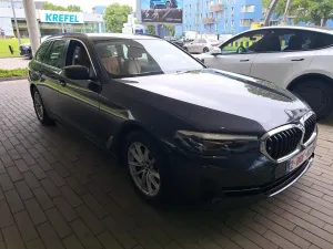 BMW 5 Series Touring 518d 2022