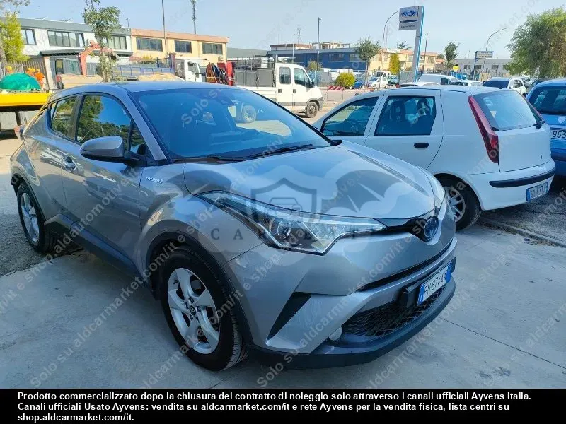 Toyota C-HR 1.8h Business 2018