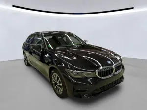 BMW 3 Series 320e 2022