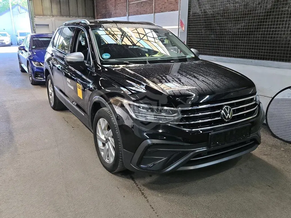 Volkswagen Tiguan Allspace 1.5 TSI Life 2024